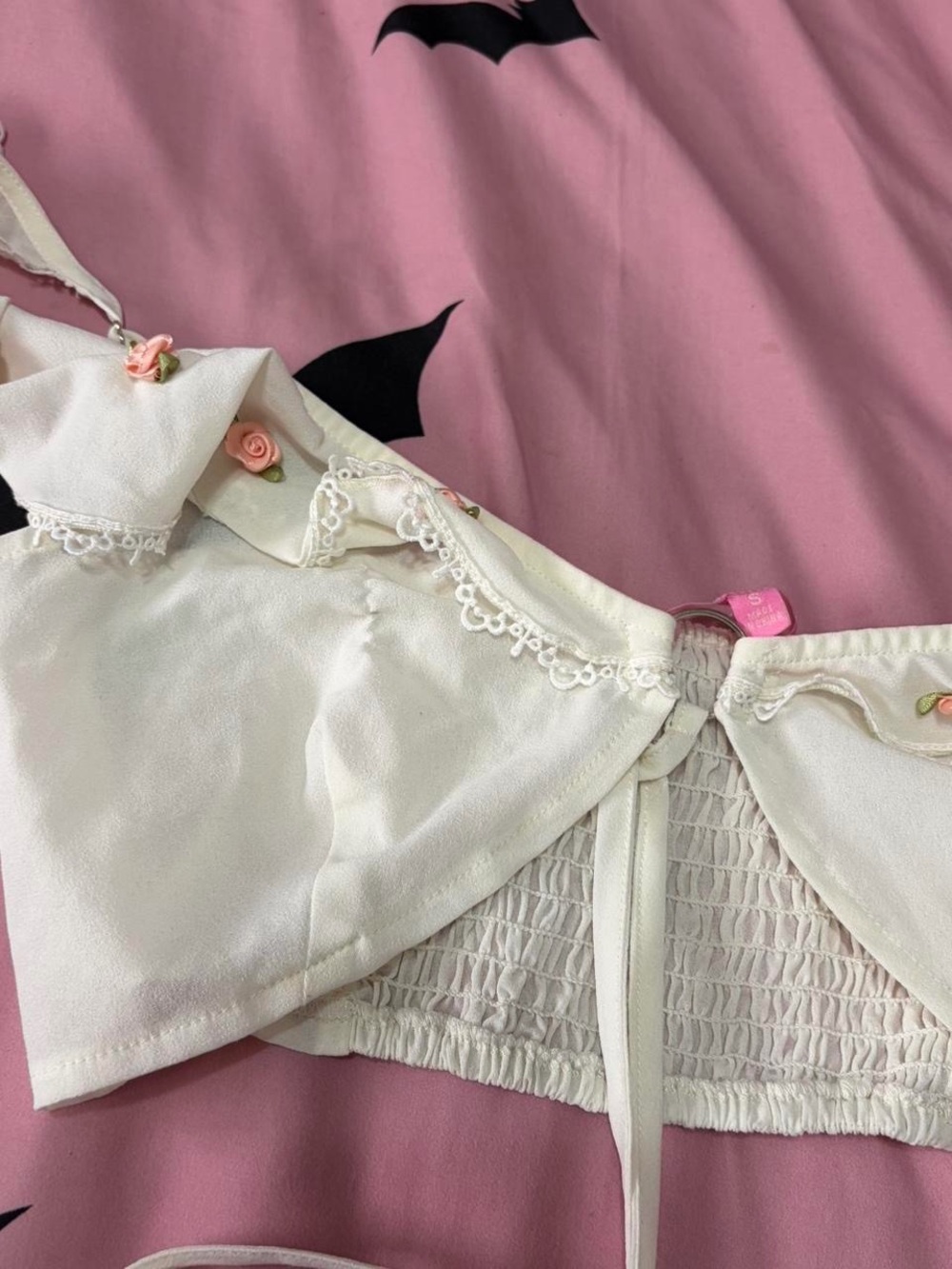 Romantic Ivory Ruffle Crop Top with Roses - Picture 2 of 7